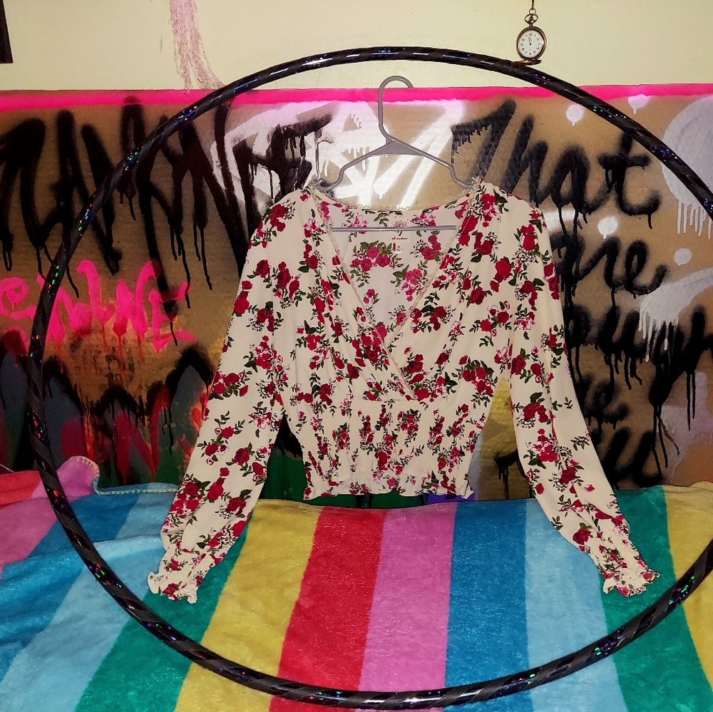 Self Esteem rose silky shirt v neck